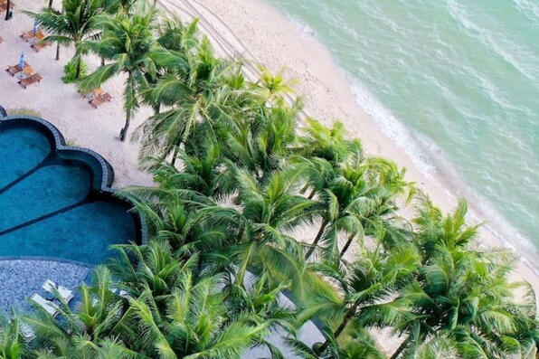 五日富國島沙灘渡假飯店機加酒自由行